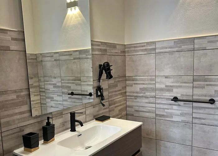 住宿加早餐酒店 Magiulsa 3*